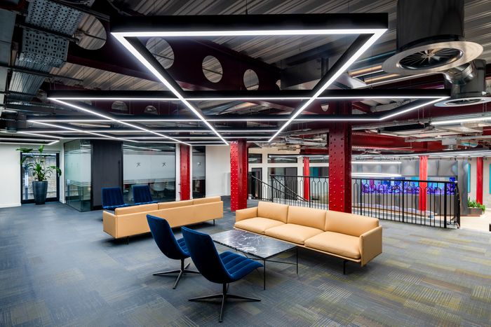 M-Line Linear Lighting Range