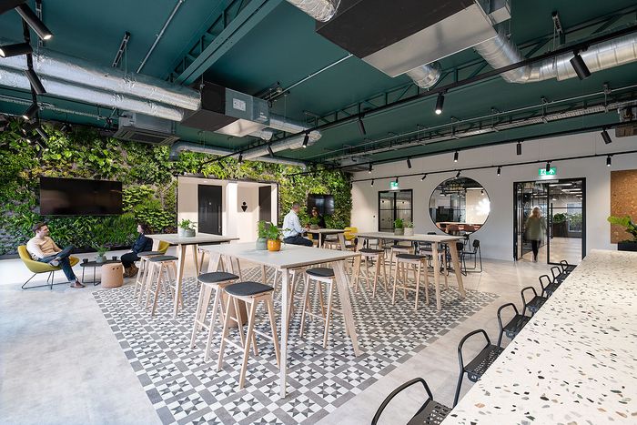 Multi-Track Lighting Range