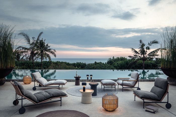 Gloster - Zenith Collection