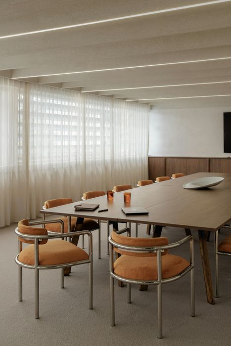 Cinta Stainless Steel Arm Chair