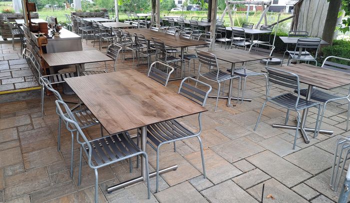 TREWA T3 outdoor tables