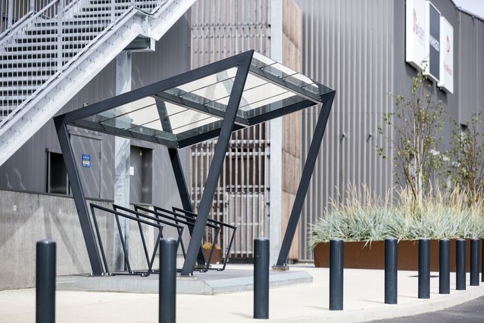 Edge bicycle shelters