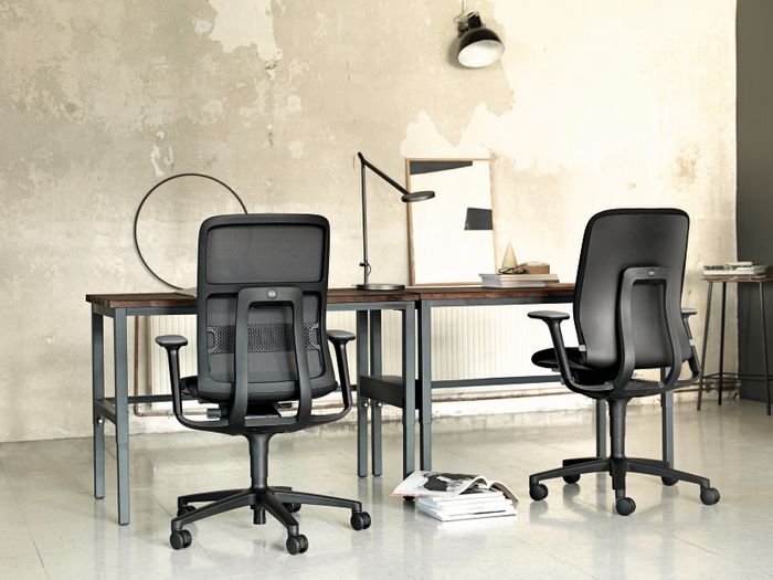 AT Dynamic Seating Series