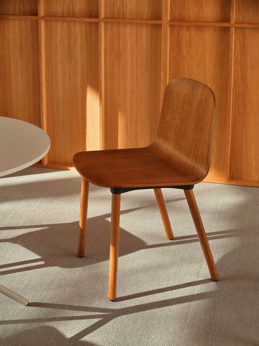 Nud plywood chairs