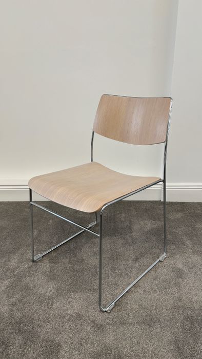 ICON 40 Chair – Where Comfort Meets Corporate Elegance