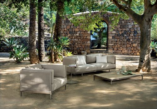 Baia, design by Christophe Pillet