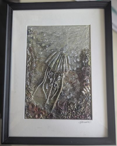 Giant Jelly Fish - Framed Wall Art