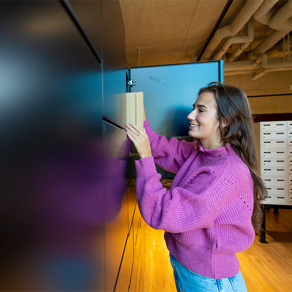 Post, Pick-up and Delivery Lockers