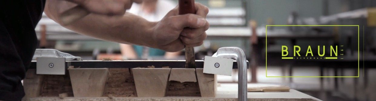 Braun Lockenhaus
