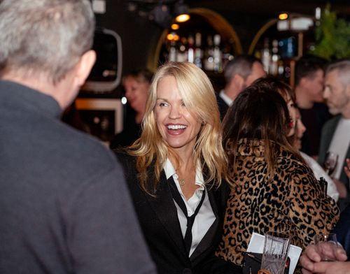 Anna King - Informare