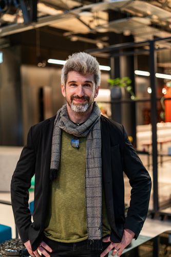 Enrique Solar - Major Projects at Area