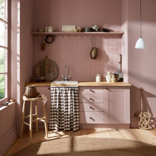 Paint provided by Earthborn Paints