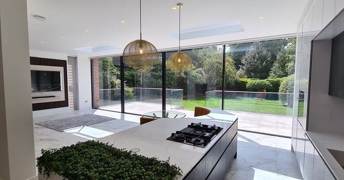 Supreme-Slide RS25 sliding doors
