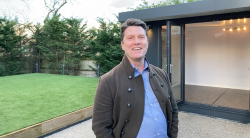 Groovy Garden Rooms - Customer testimonial (1'12
