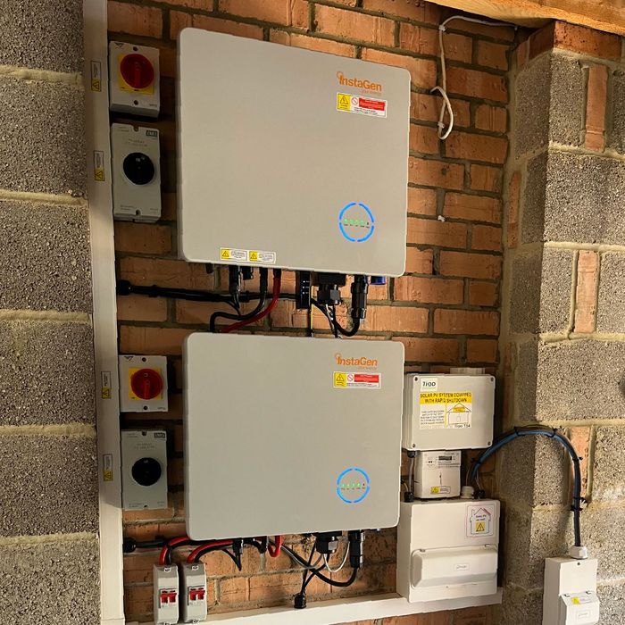 Single-Phase Hybrid Inverter