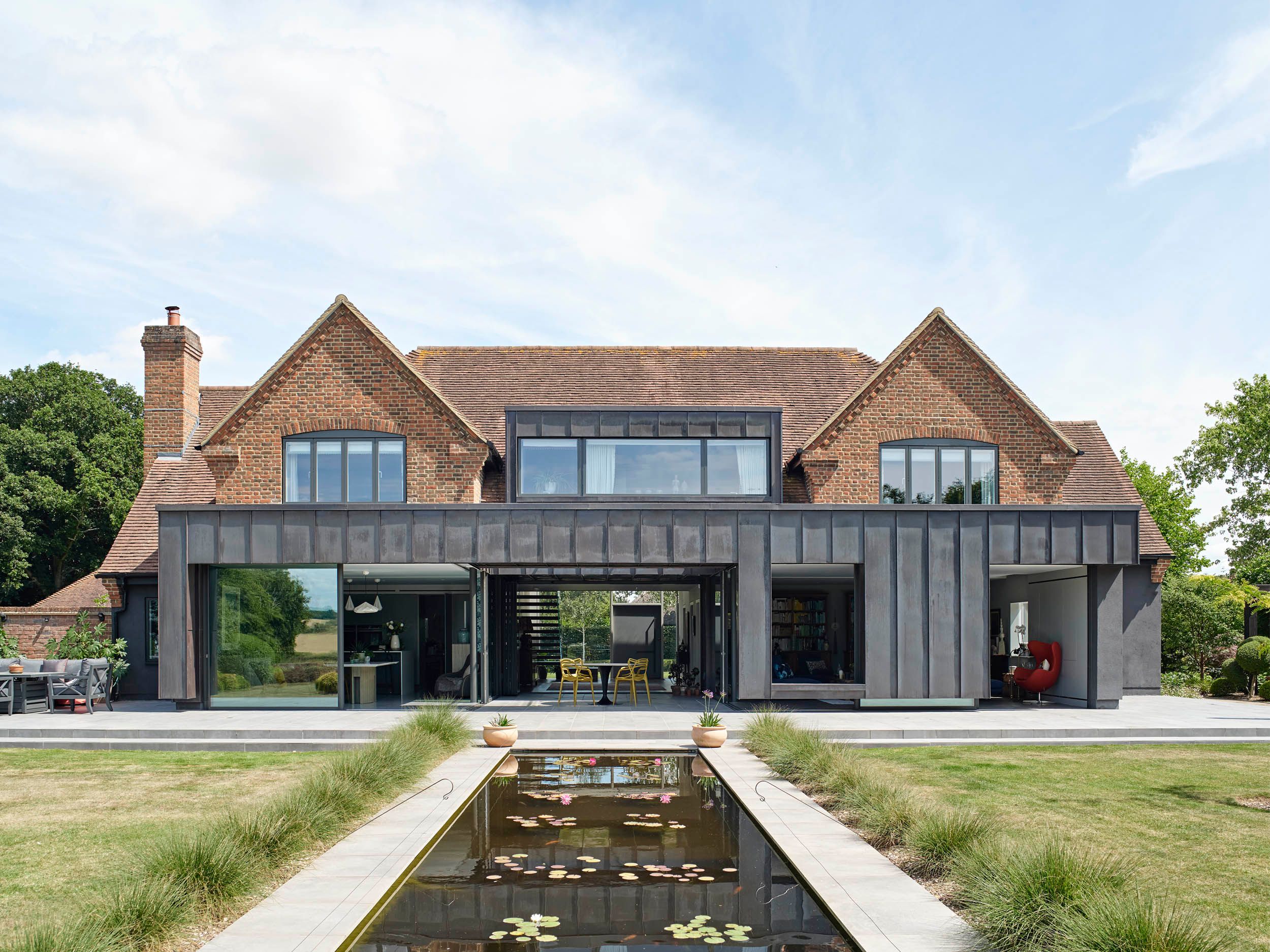 Lift & Shift House