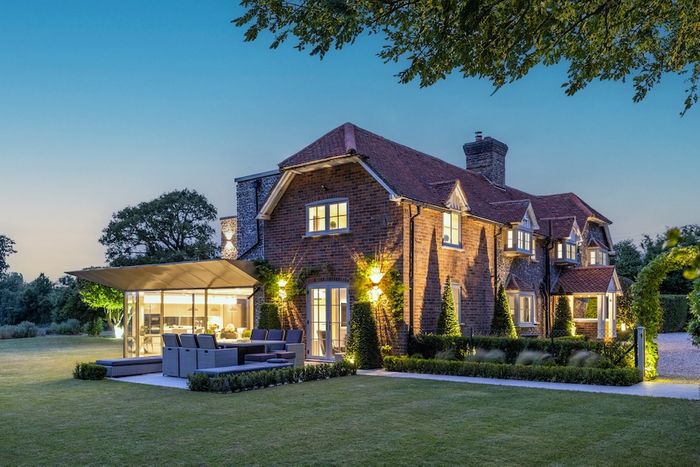 Flint House - Hertfordshire