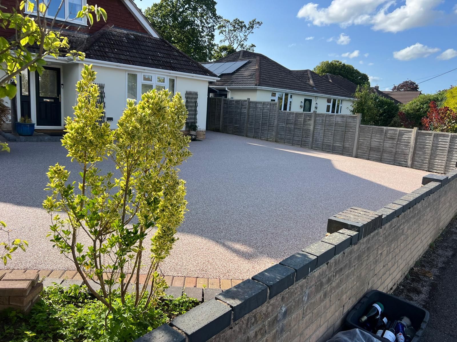 Harlequinn Harmony – RH12 Resin Driveway Transformation