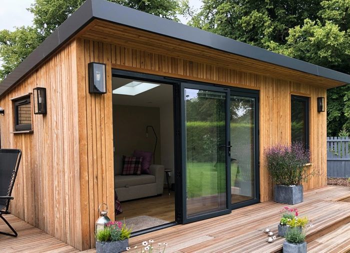 SUPERIOR GARDEN ROOMS