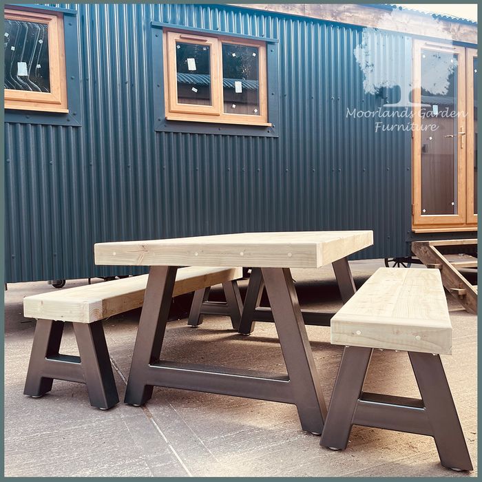 Denstone Range - Traditional Feel