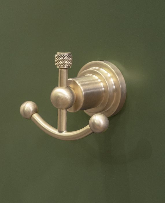 Bathroom accessories