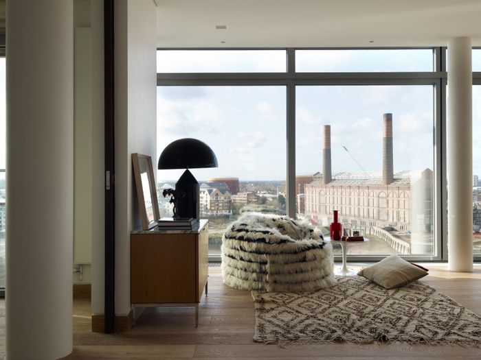 Montevetro building, Battersea