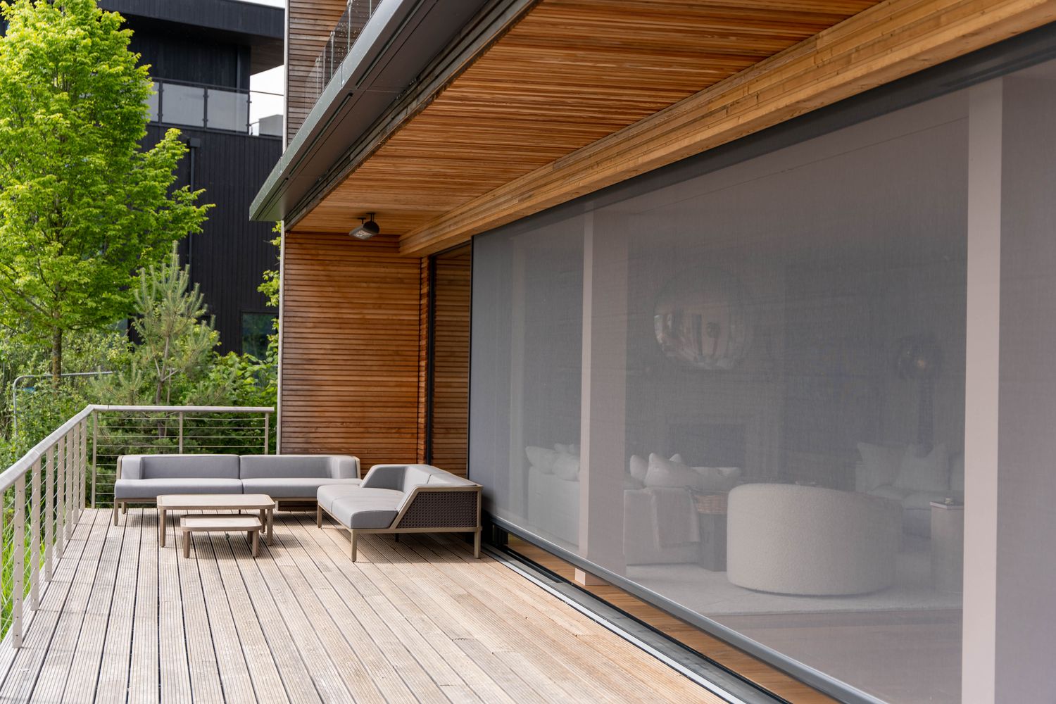 Phantom Screens (UK) Ltd