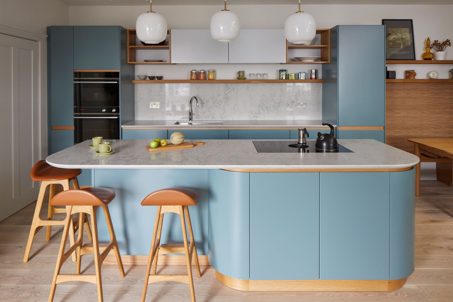 Tomas Kitchen Living