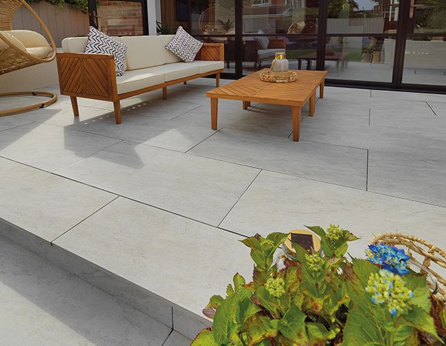 Paving provided by Pavestone