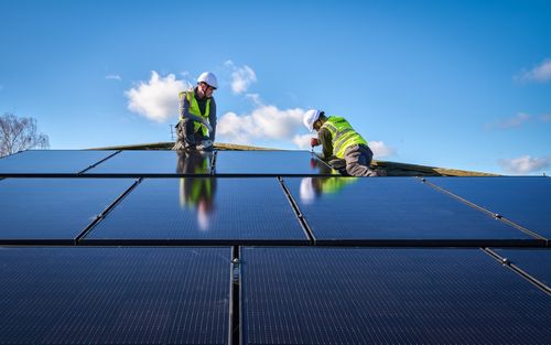 Solar, battery storage and insulation provided by Instagroup