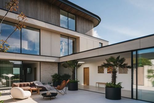 Façade provided by Cosentino