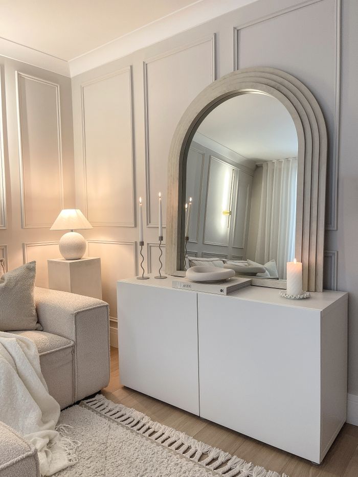 Mirror and furniture provided by William Wood