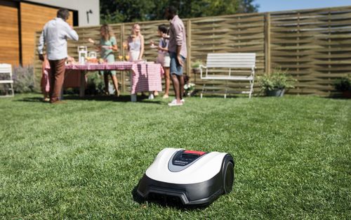 Introducing Honda Pleasure Gardens – Mowed By Miimo, so you can enjoy life’s simple pleasures.