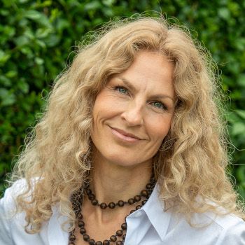 Marlene Lento - MSGLD - Member of the Society of Garden + Landscape Designers