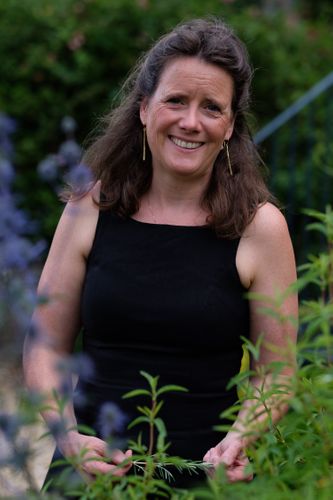 Rachael Emous-Austin - MSGLD - Member of the Society of Garden + Landscape Designers