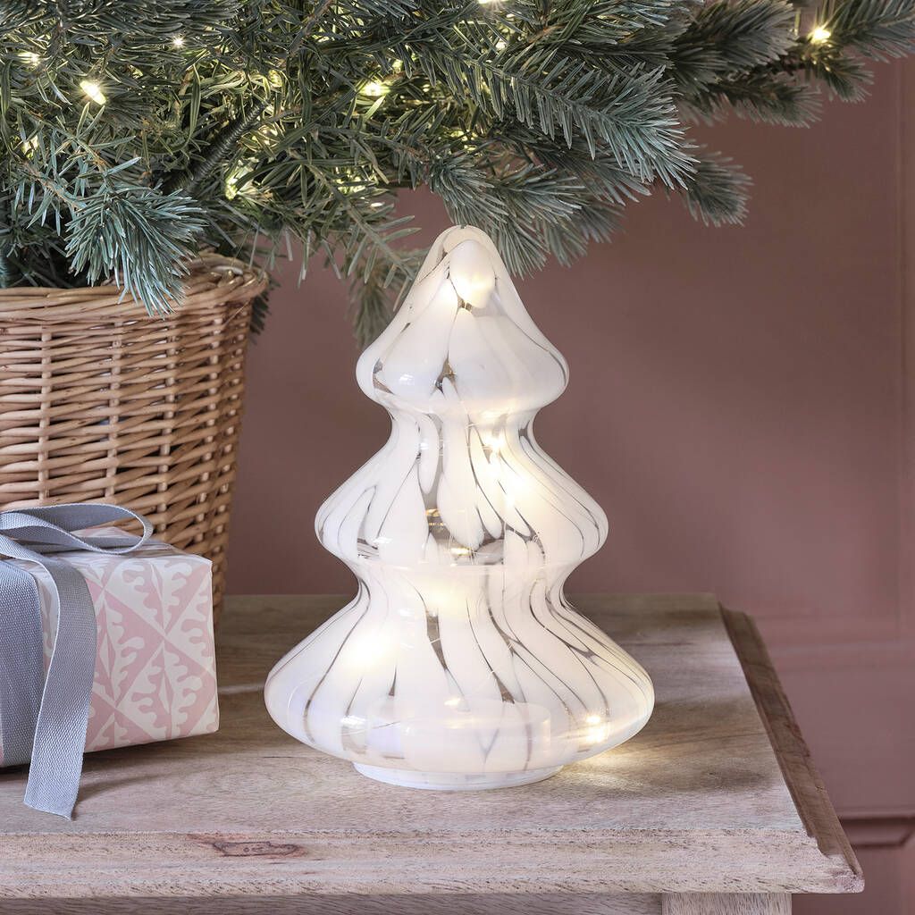 xmas tree ornament