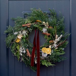 Create Your Very Own Festive Wreath