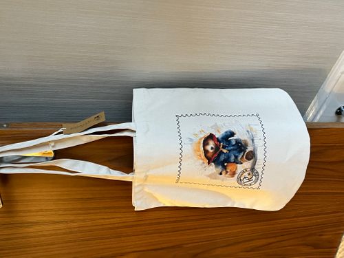 Tote bags