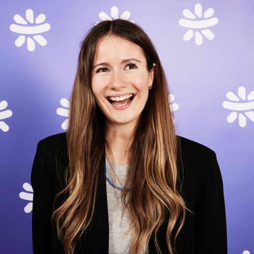 Anna Ross