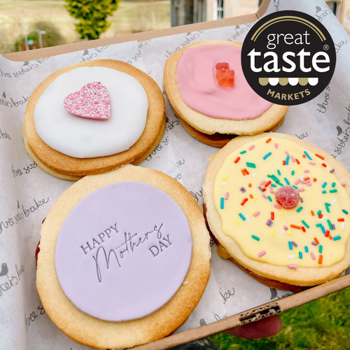 Three Sisters Bake