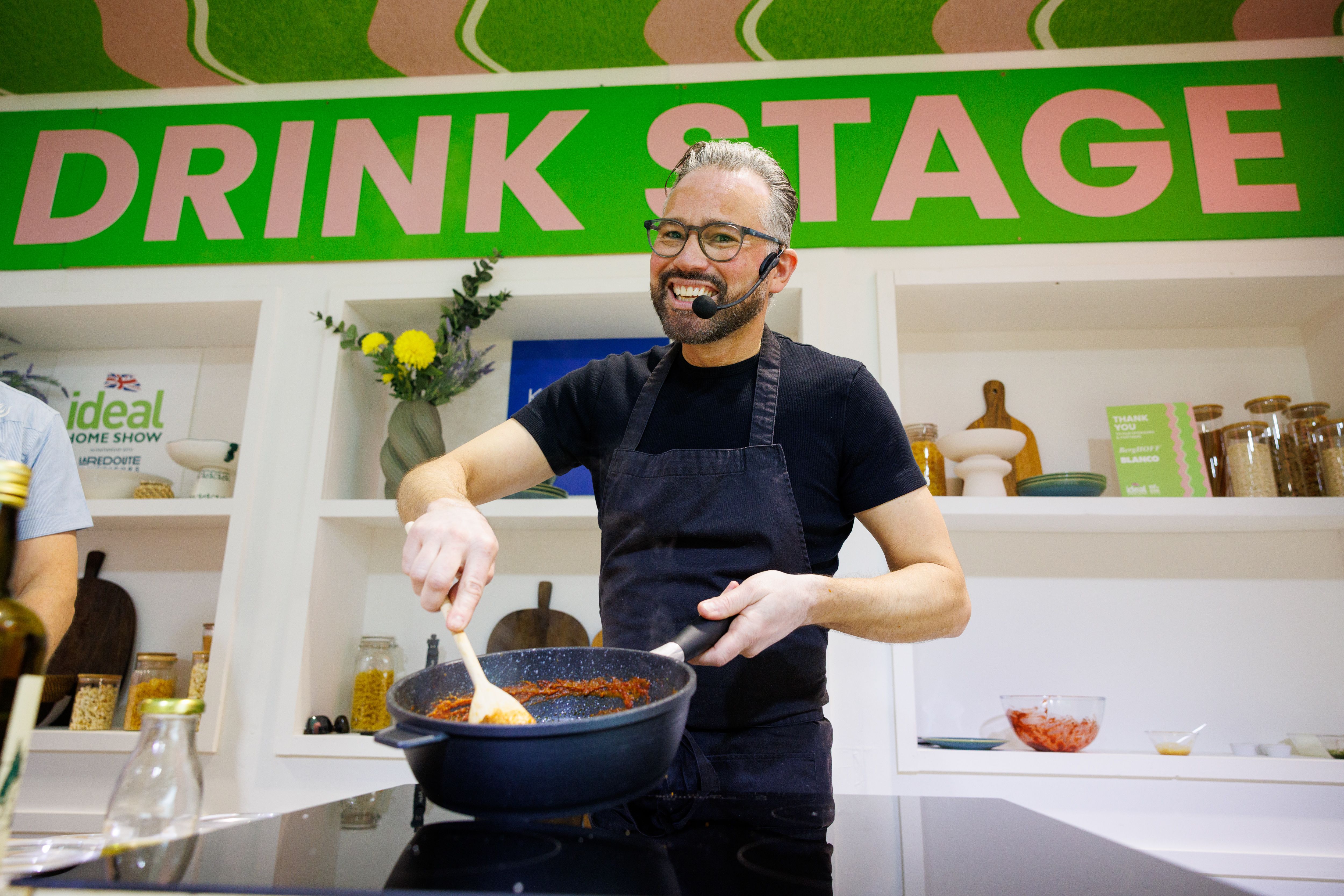 Eat & Drink Stage