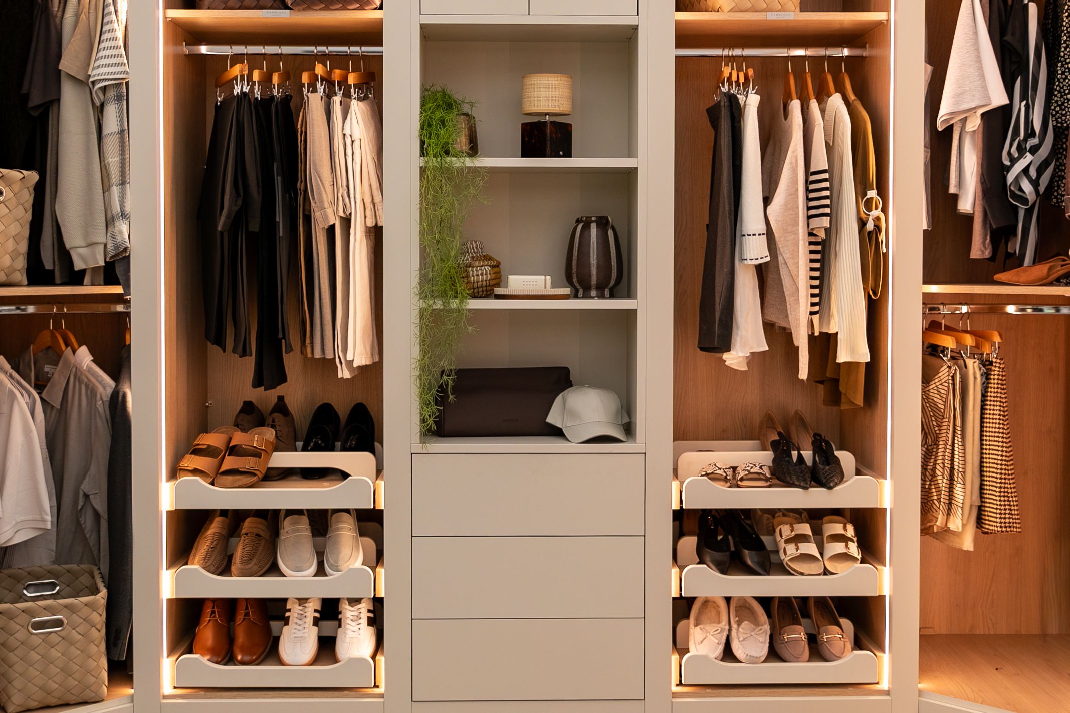 Walk in wardrobe