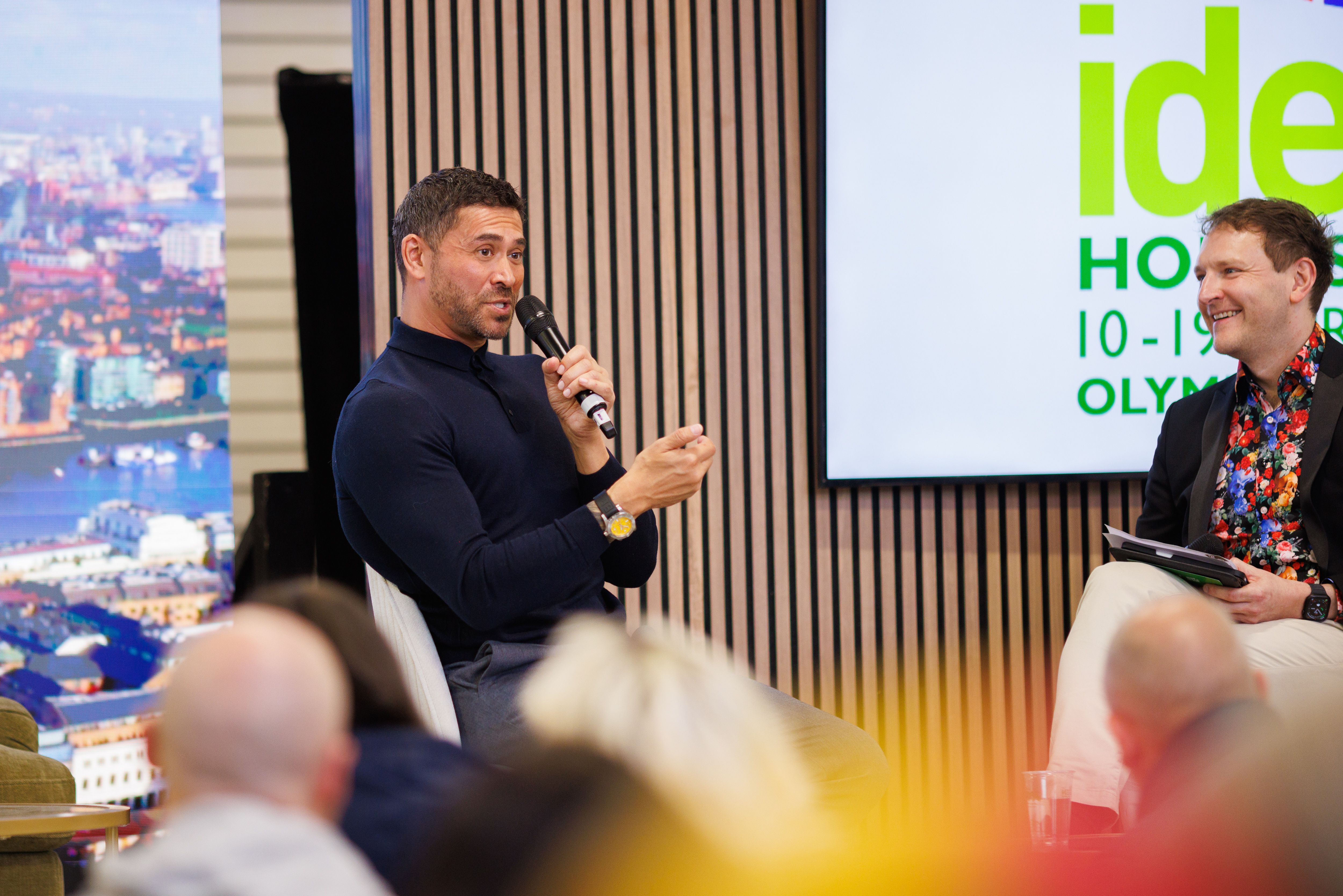 Rav Wilding and Del Gibbons Main Stage