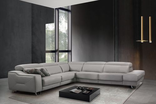 Cynthia sofa