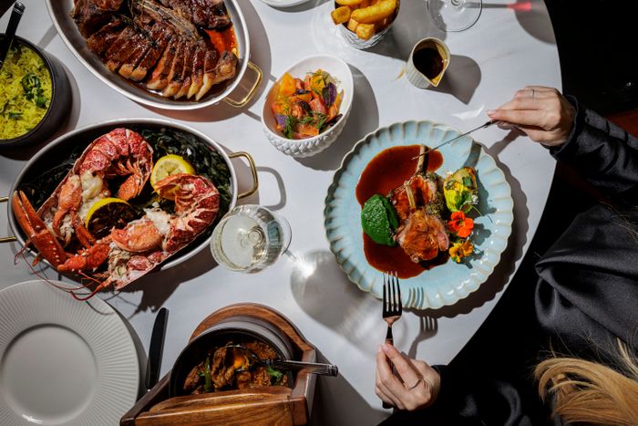 Introducing Idalia at Pillar Hall - Olympia’s New Restaurant and Bar offering complimentary fizz to Ideal Home Show visitors