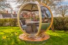 The Rotating Seater