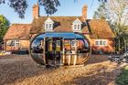 Off Set Ovalhouse by Ornate Garden
