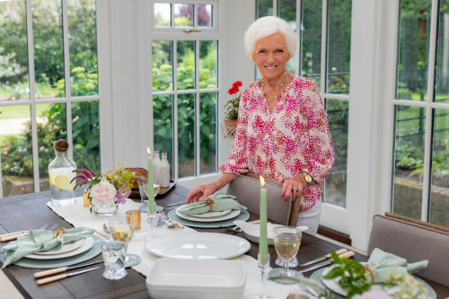 We are delighted to welcome Mary Berry to the show!