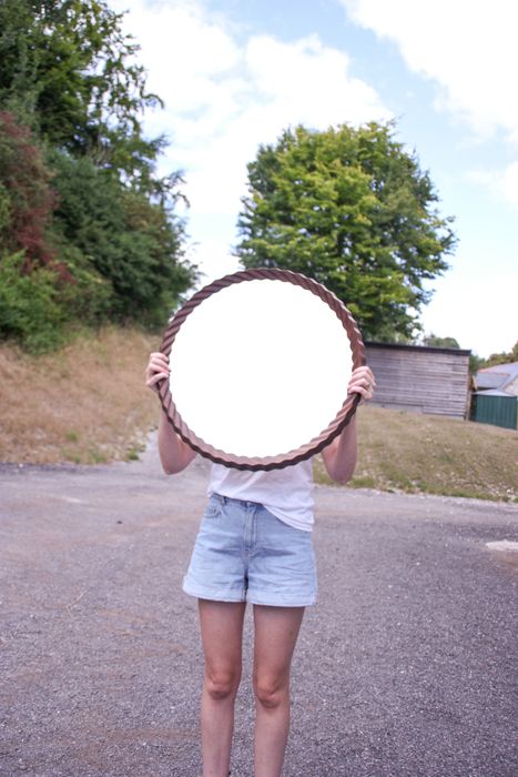 Kruller Midi Mirror | Walnut