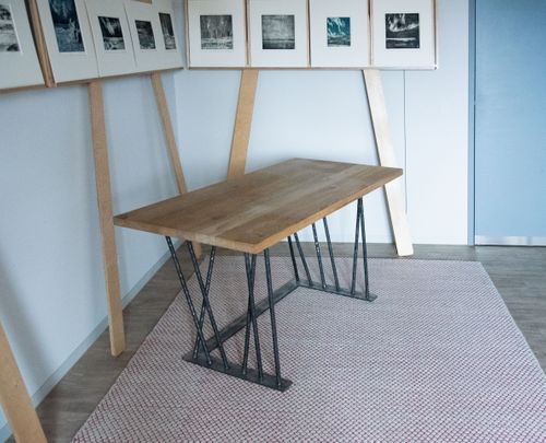 Spita – Beech and Steel Table